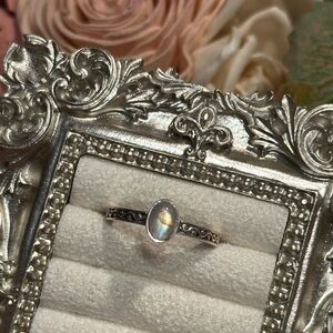 SZ 8 Rainbow Moonstone Engraved Band Sterling Silver